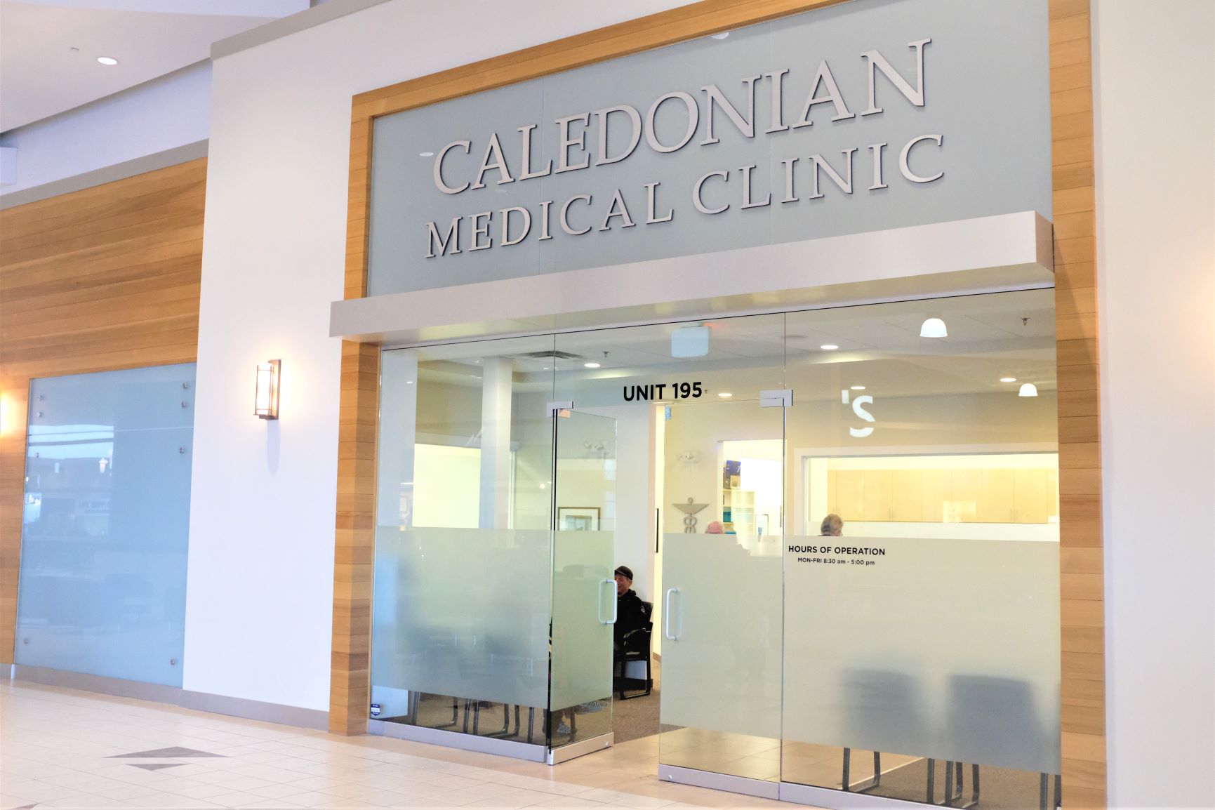 Caledonian_Clinic_Store_Front