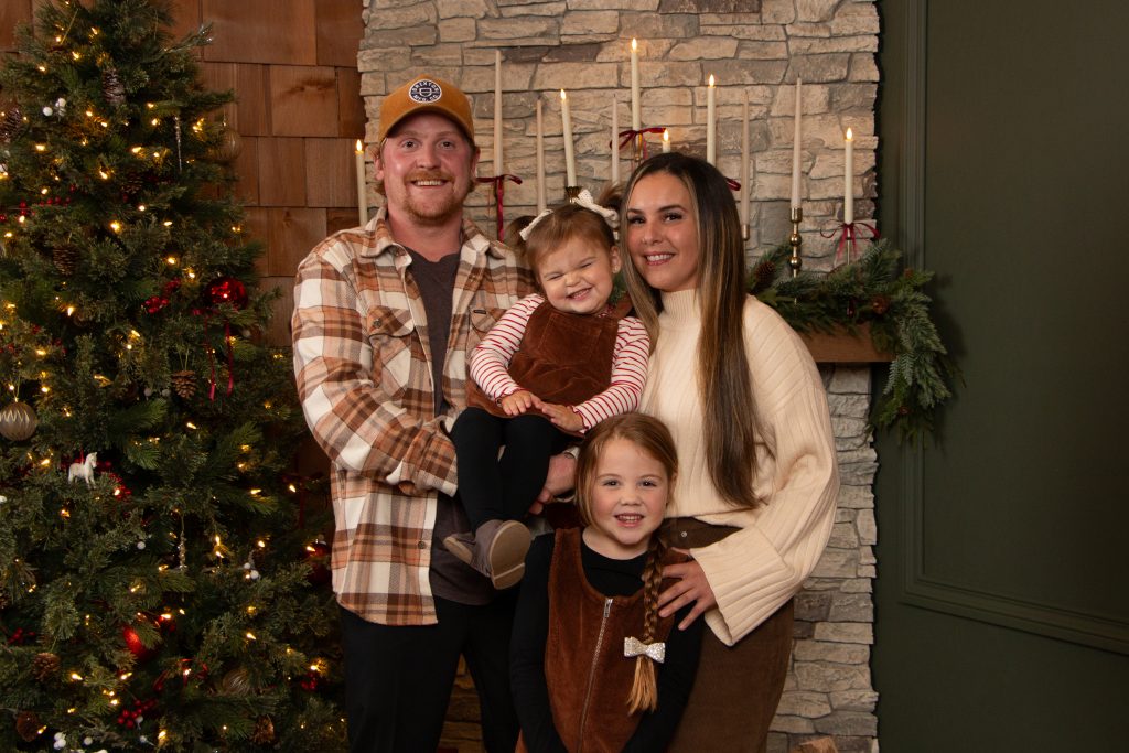 Winter Family Portraits 2025